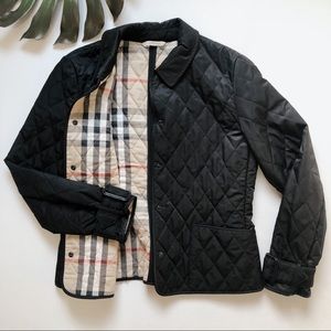 Burberry Black Quilted Coat with Snaps